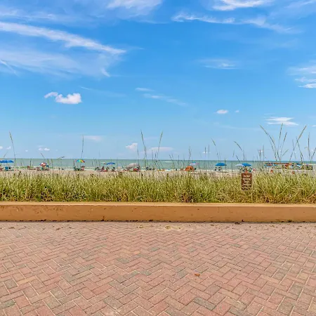 Direct Ocean Front King Suite! Sea Mist Resort 20102 - Perfect For 2-4 Guests!